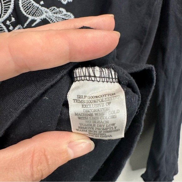 Johnny Was Los Angeles Embroidered Scoop Neck Long Sleeve Shirt - Picture 5 of 5